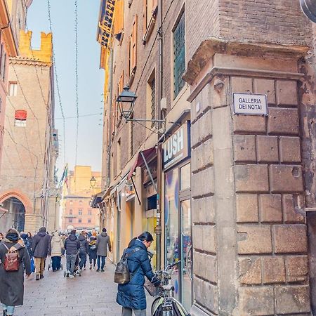 شقة Piazza Grande - Italian Homing بولونيا المظهر الخارجي الصورة